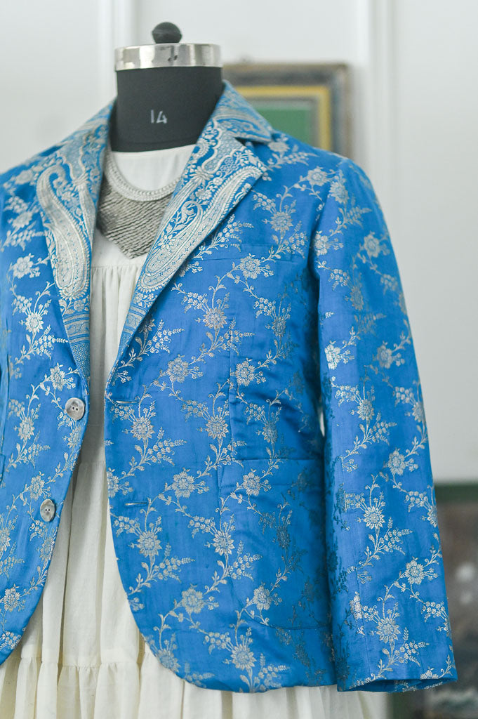 Lasya, Brocade Silk  Saree, Up Cycled Blazer, Large - kinchecom