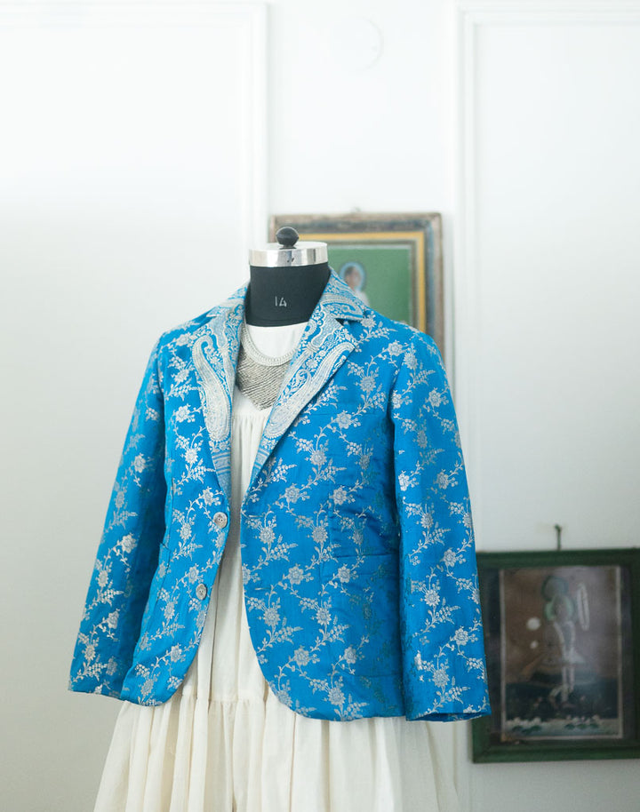 Lasya, Brocade Silk  Saree, Up Cycled Blazer, Large - kinchecom