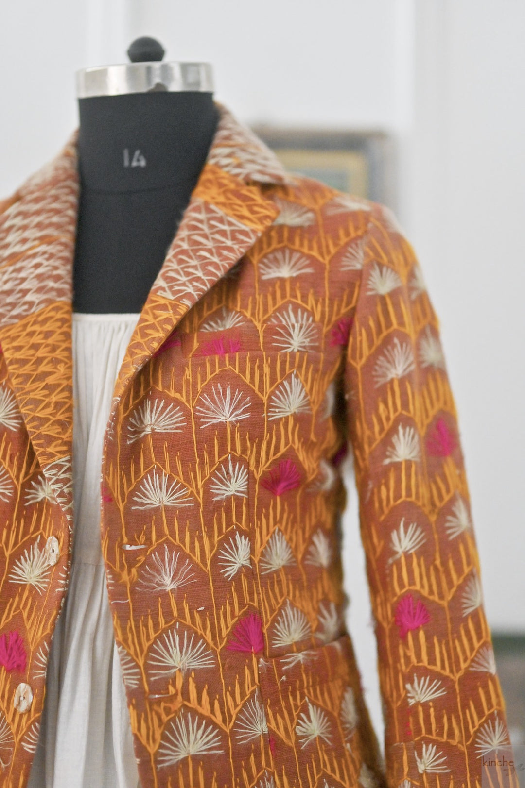 Gurlal, Vintage Phulkari Bagh Chaddar Jacket, Size Large, One of a Kind - kinchecom