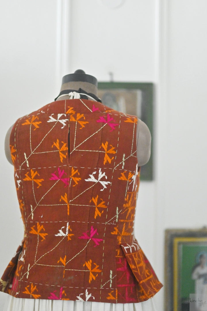 Sidak, One of a Kind, Vintage Bagh Phulkari Vest, Medium - kinchecom