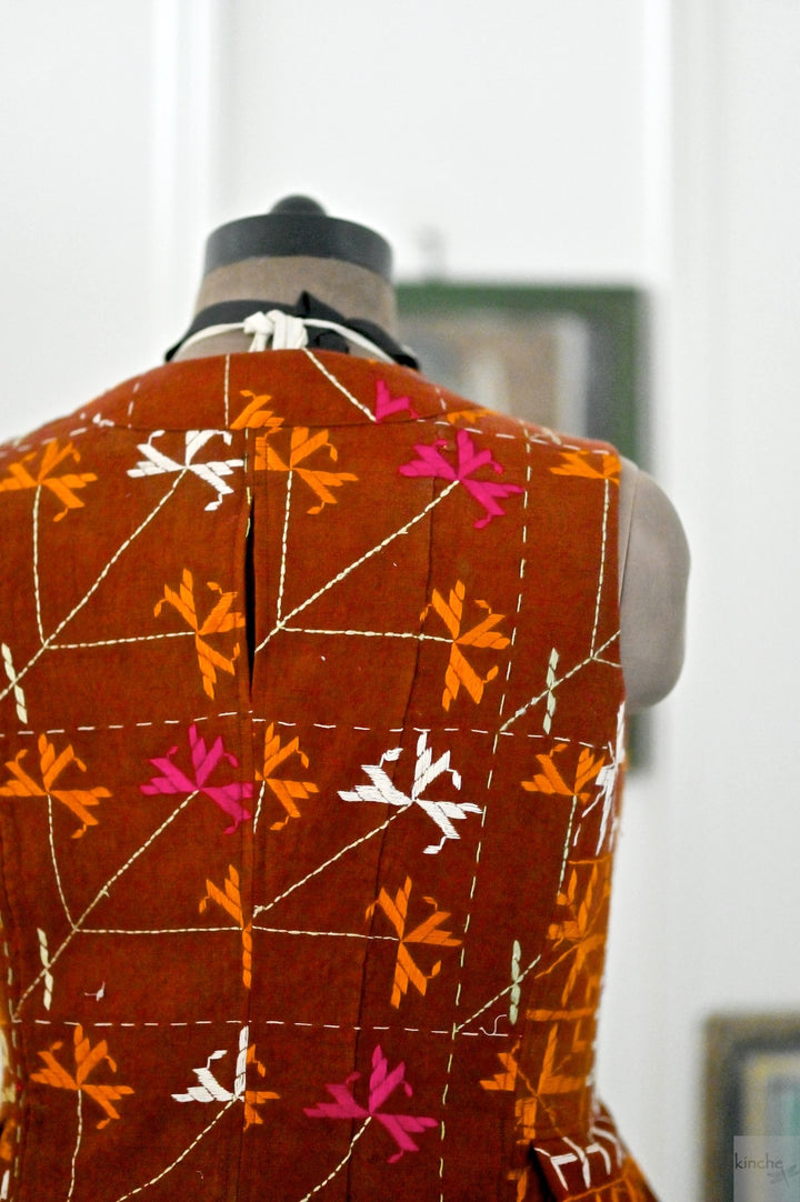 Sidak, One of a Kind, Vintage Bagh Phulkari Vest, Medium - kinchecom