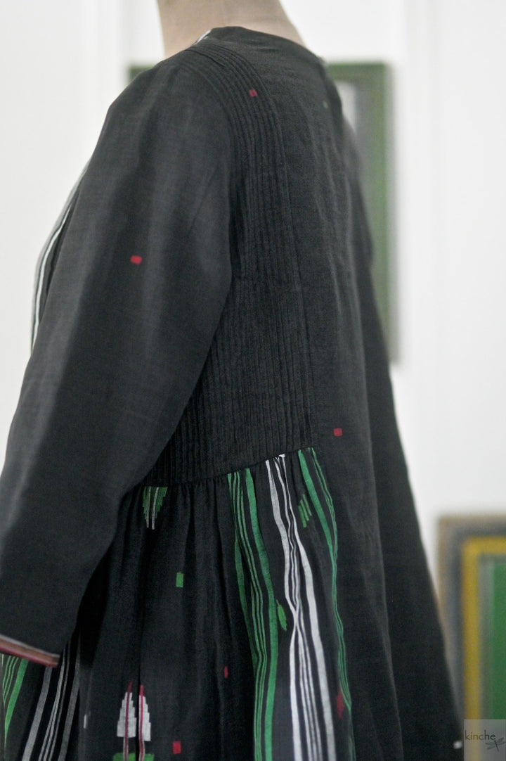 Zainab, Vintage Jamdani Saree, Up Cycled dress in M/L - kinchecom
