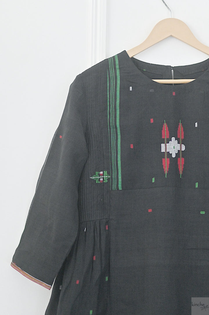 Zainab, Vintage Jamdani Saree, Up Cycled dress in M/L - kinchecom