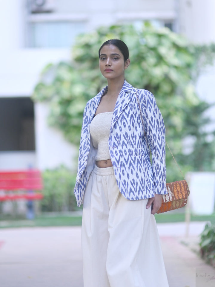 Azure, Indigo &amp; White Ikat Weave Cotton Blazer - kinchecom