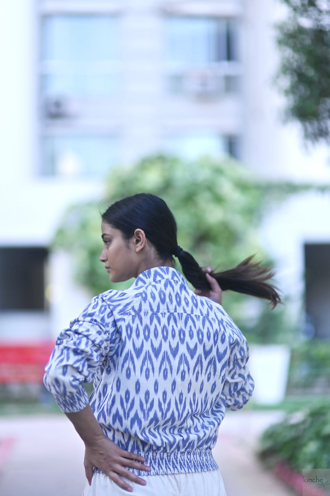 Azure, Indigo &amp; White Ikat Weave Bomber - kinchecom