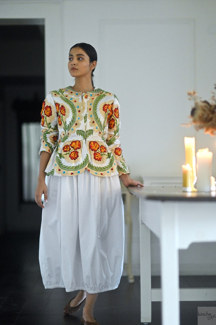Ruth Sonam, Pure Gyasar Silk &amp; Copper Zari, Short Peplum Jacket in White - kinchecom