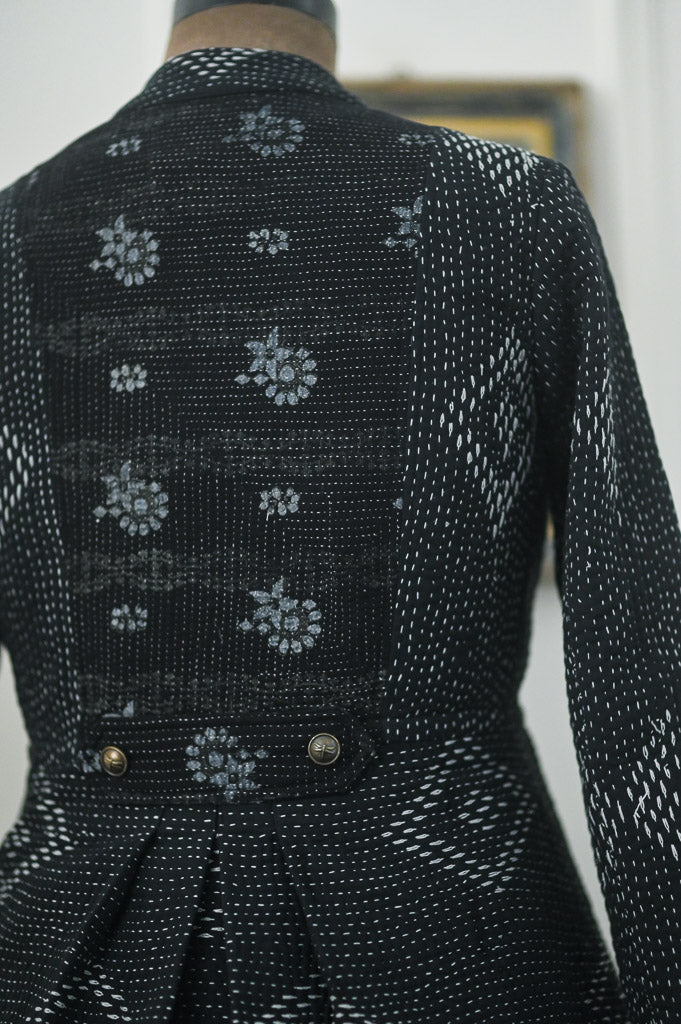 Medium, Rosylene, Black Vintage Kantha Short Jacket, Hand Embroidered - kinchecom