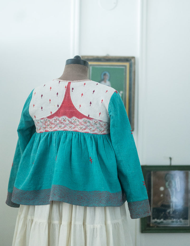 Jakarta, Hand Crafted &amp; Hand Embroidered Kantha Kediya Jacket in Green - kinchecom
