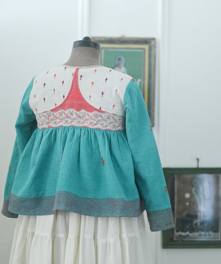 Jakarta, Hand Crafted &amp; Hand Embroidered Kantha Kediya Jacket in Green - kinchecom