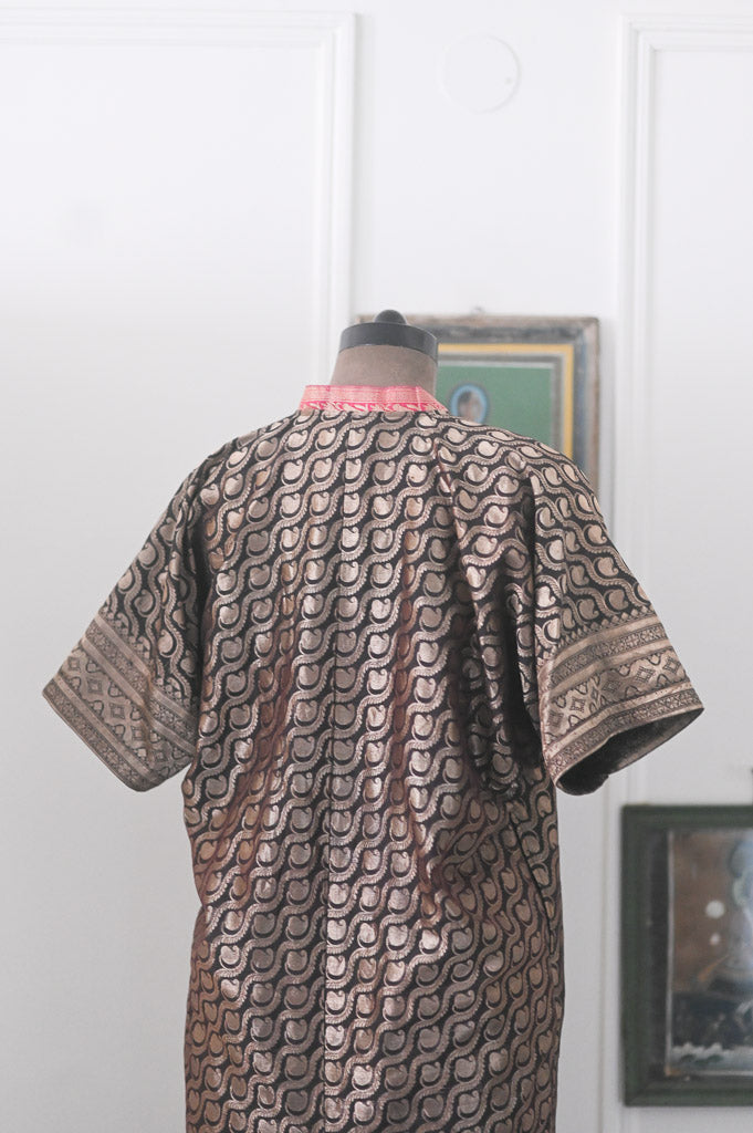 Pihu, Vintage Saree, Up Cycled kaftan Dress in M &amp; Large - kinchecom