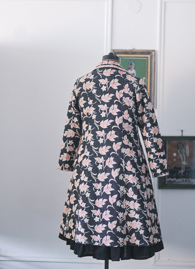Jessica, Handmade Vintage Kantha Long Blazer in Medium - kinchecom
