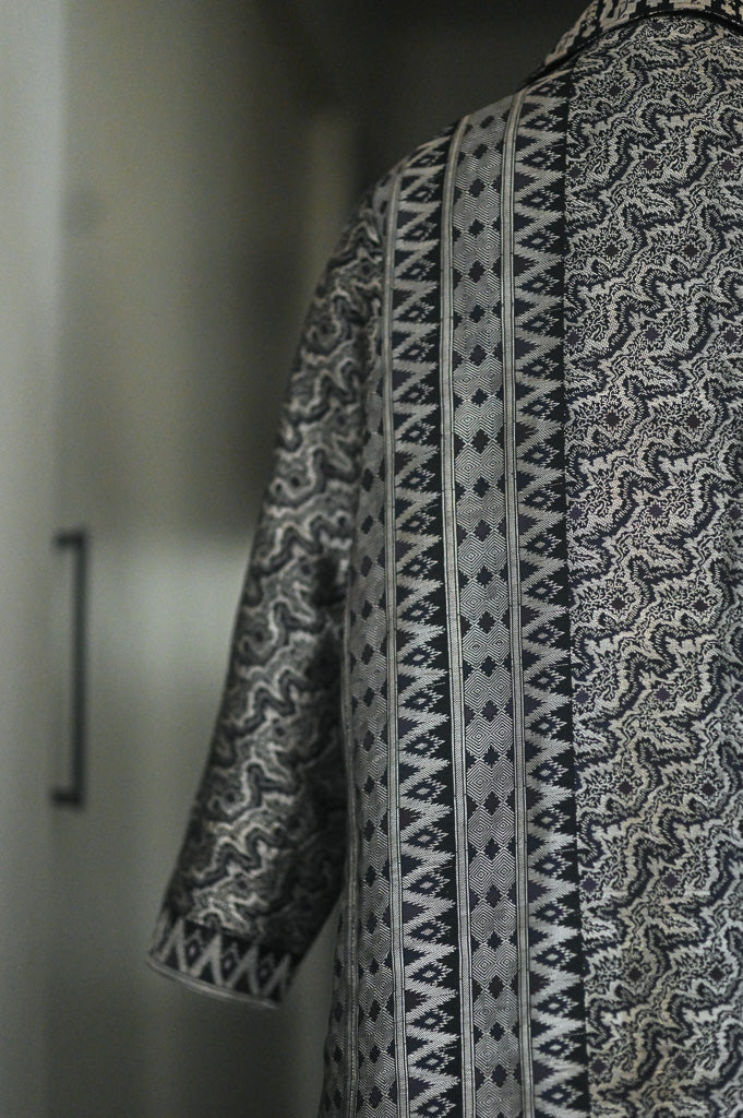 Jama 27, Long Robe Style Coat made with Vintage Zari Silk in Black &amp; Silver Zari, XL