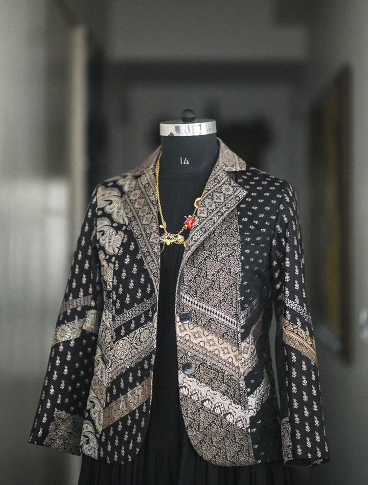 Sangam 22, Vintage remnants Patched together, Size Large kinche *Rare - kinchecom