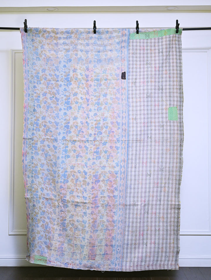 Sardoi, Vintage Hand Embroidered Kantha Quilt, Patchworked, Large - kinchecom