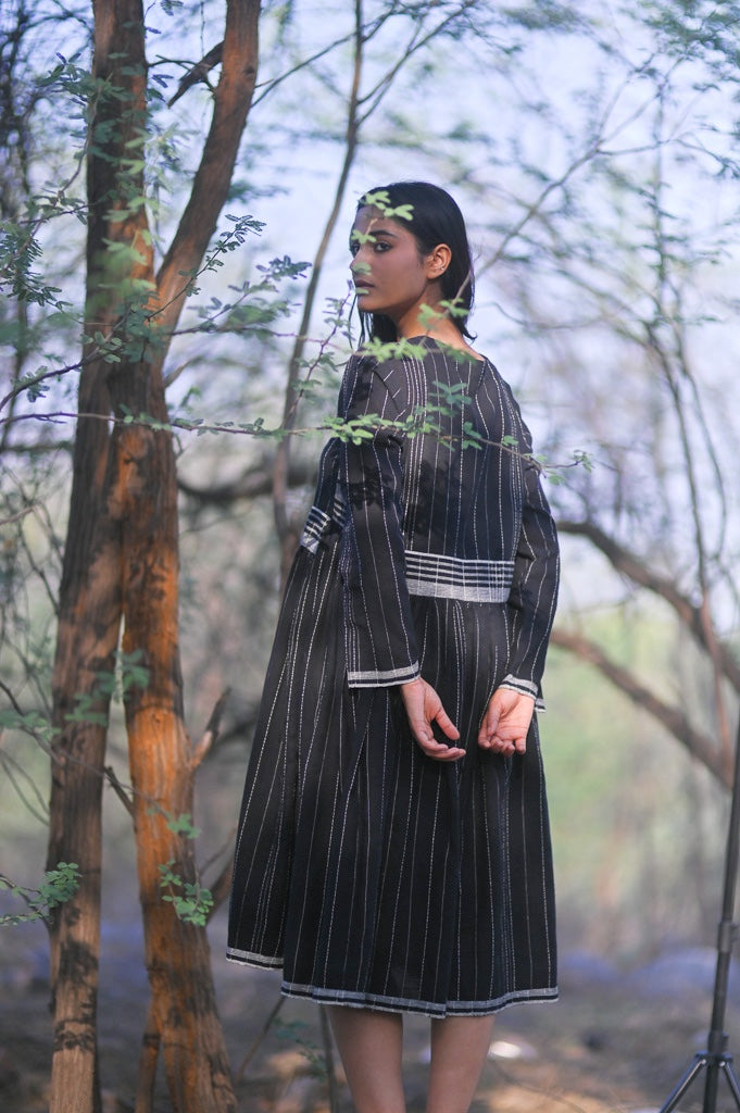 Cairo, Kala Cotton Organic Fabric Dress in Black &amp; Off White Pattern - kinchecom