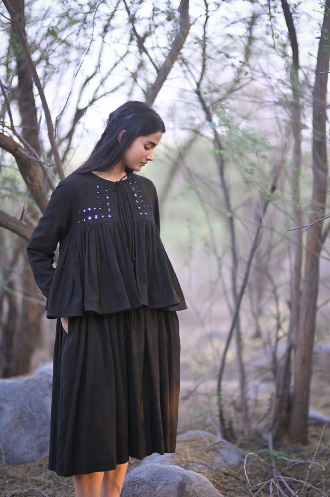 Belfast Black, Organic Kala Cotton, Mirror Work Kedia Blouse - kinchecom