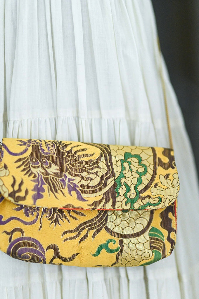 Dragon 1 Weave Pattern, Gyasar/Brocade Silk Notebook Clutch