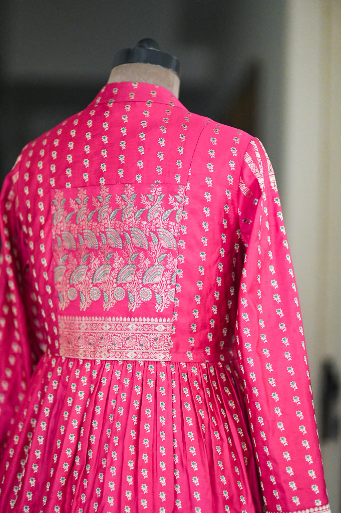 Nusrat, Vintage Zari Saree Up Cycled Long Jacket in Vintage Silver and Fuschai, M & L - kinchecom