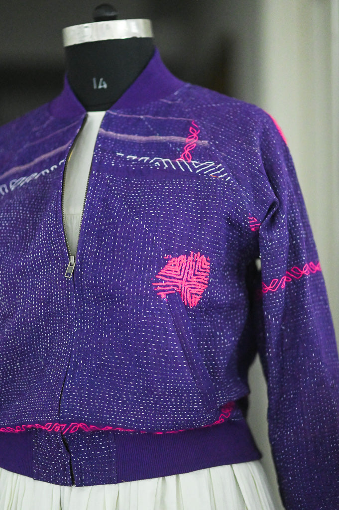 Erica, Hand Embroidered Vintage Kantha Bomber Jacket M/L - kinchecom