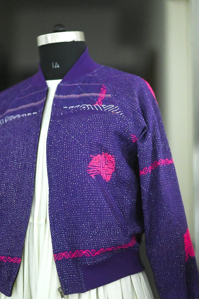 Erica, Hand Embroidered Vintage Kantha Bomber Jacket M/L - kinchecom