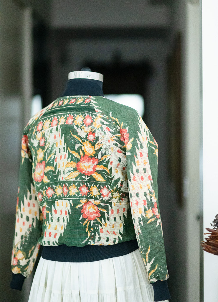 Large/Lyla, Hand Embroidered Vintage Kantha Bomber Jacket - kinchecom