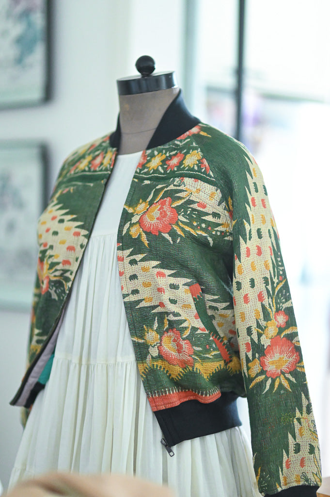 S-Medium/Liya, Hand Embroidered Vintage Kantha Bomber Jacket - kinchecom