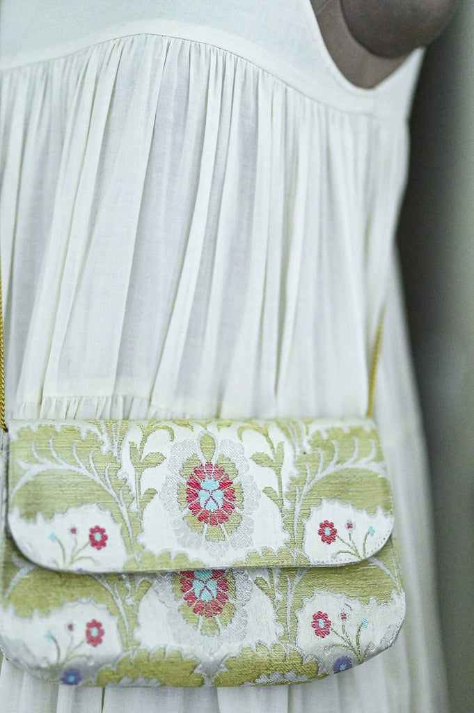 Phool, Floral Silk and Zari Weave Gyasar/Brocade Silk Notebook Clutch - kinchecom
