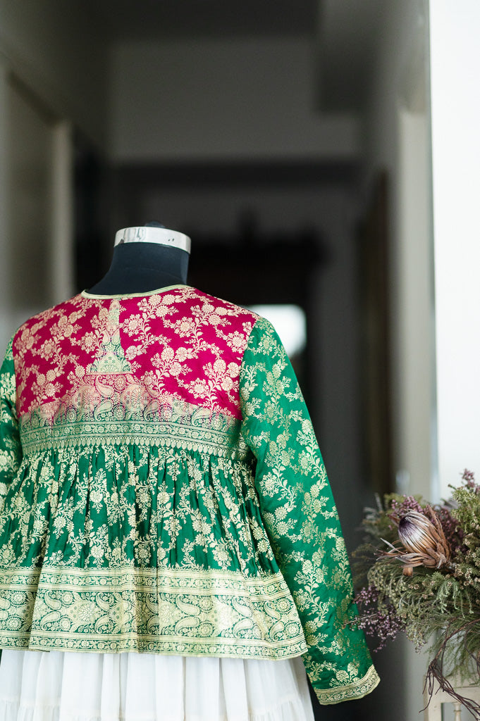 Raahat, Vintage Katan Sil and Zari Kedia in XL, kinche Rare*