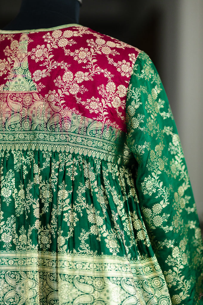 Raahat, Vintage Katan Sil and Zari Kedia in XL, kinche Rare*