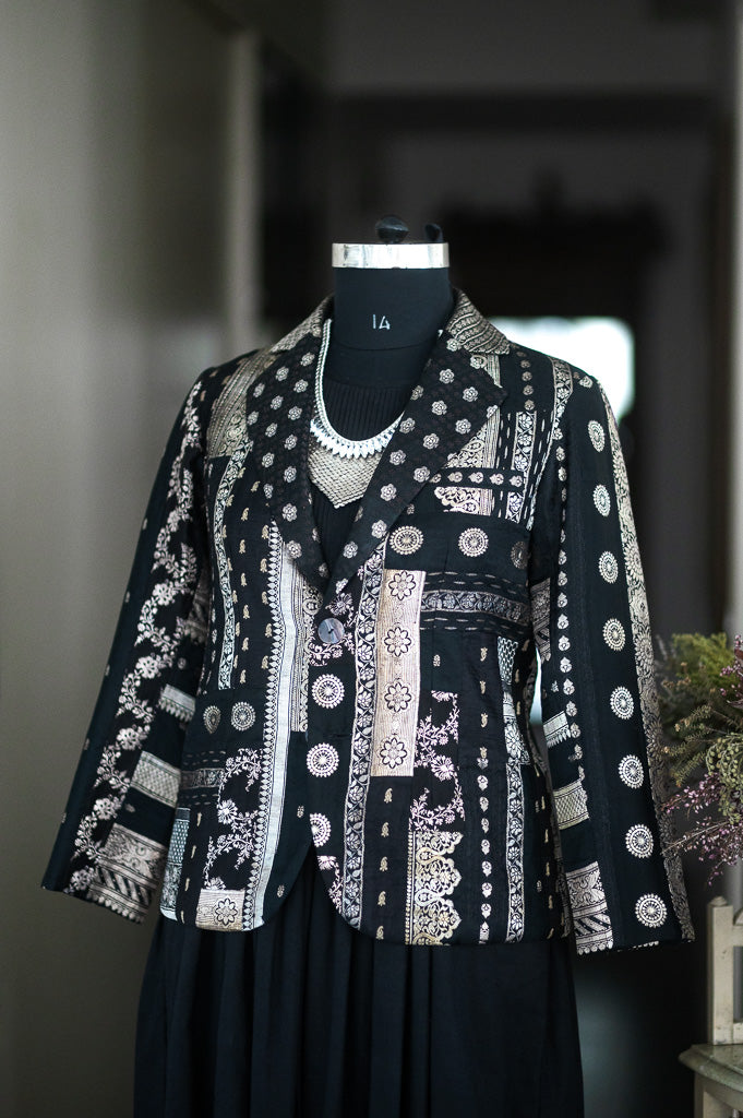 Sangam 26, Vintage Remnants of Katan Silk Fusioned together in XL Size Blazer - kinchecom