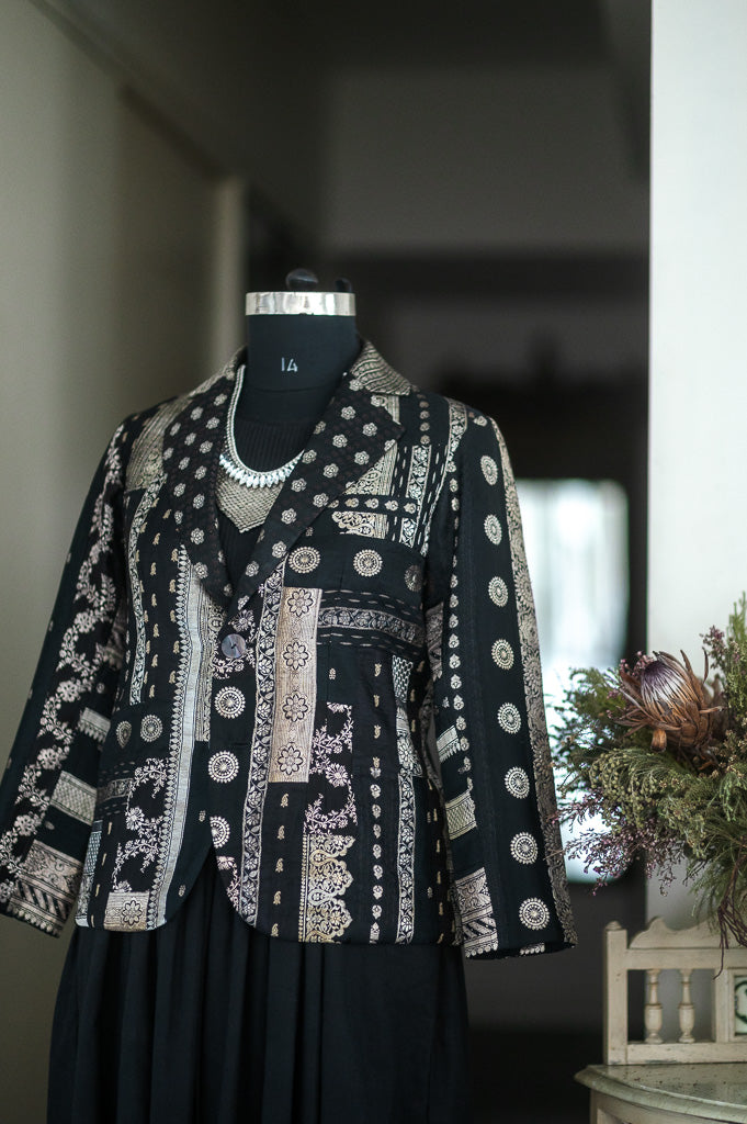 Sangam 26, Vintage Remnants of Katan Silk Fusioned together in XL Size Blazer - kinchecom
