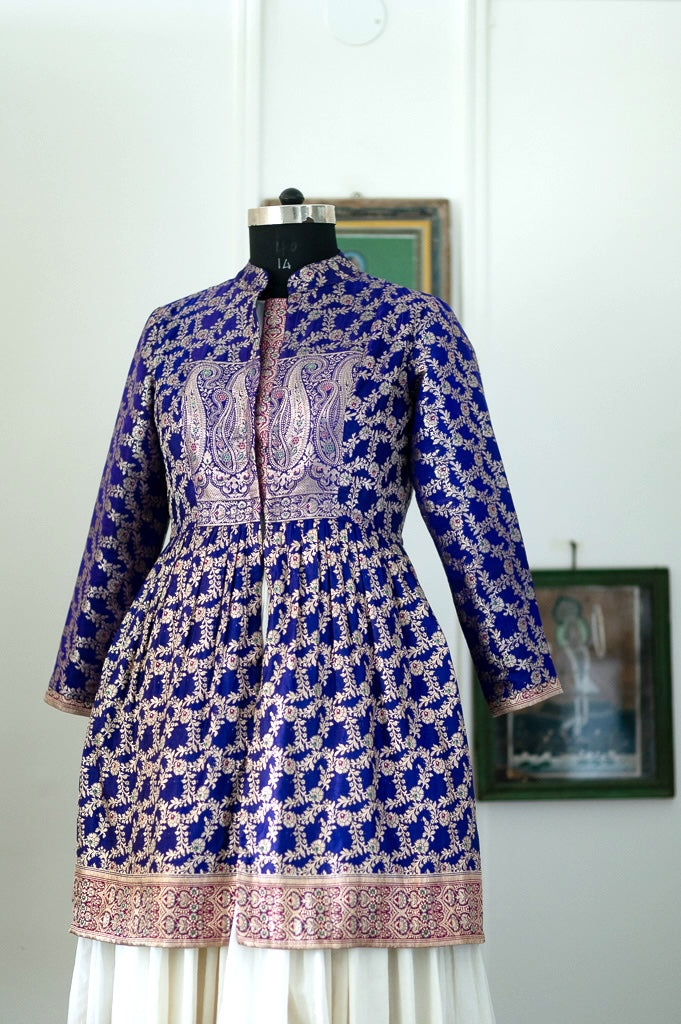 Nida, Silk Katan Vintage Zari Sari, Long jacket in Deep Purple, XL