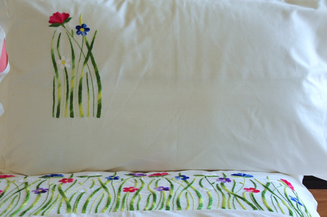 Hand Embroidered Floral Duvet Cover, at hem, Multicolor Tulip Flowers - kinchecom