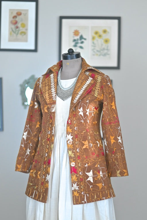 Inderjeet Kaur, Size Medium/Small Vintage Phulkari Trench Jacket, One of a Kind - kinchecom