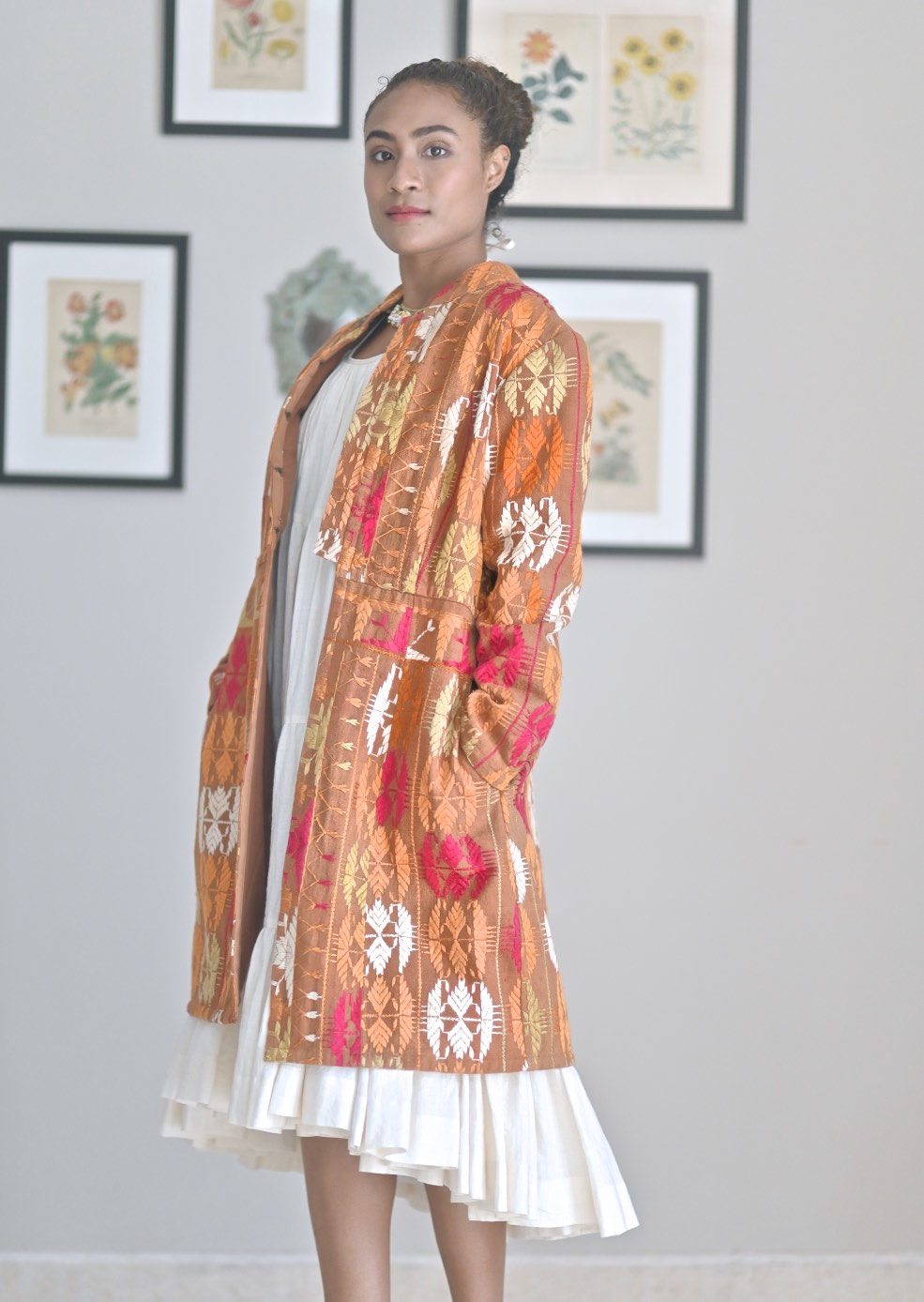 Agya Kaur, Size Medium, Vintage Phulkari Short Jacket, One of a Kind in the World - kinchecom