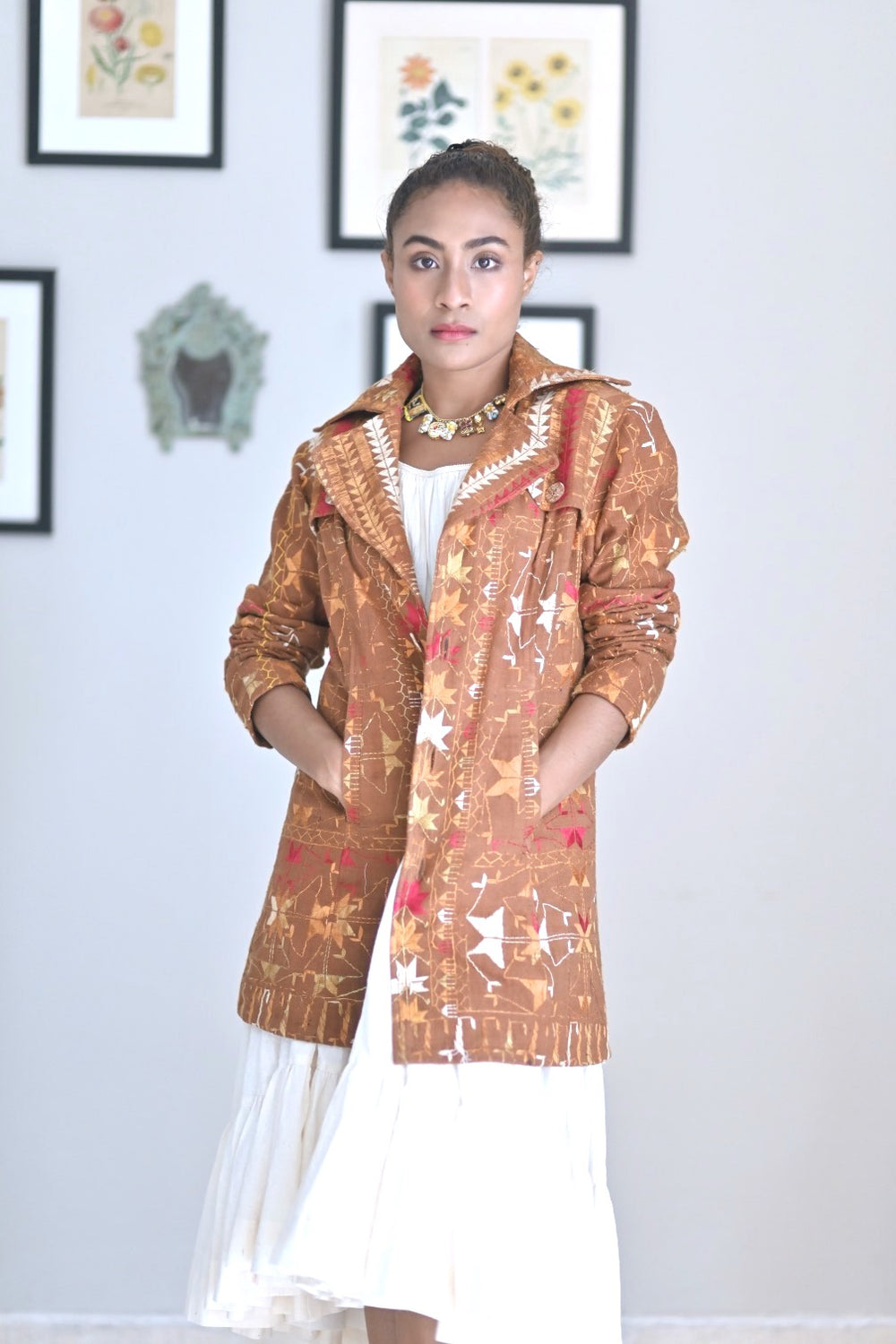 Inderjeet Kaur, Size Medium/Small Vintage Phulkari Trench Jacket, One of a Kind - kinchecom