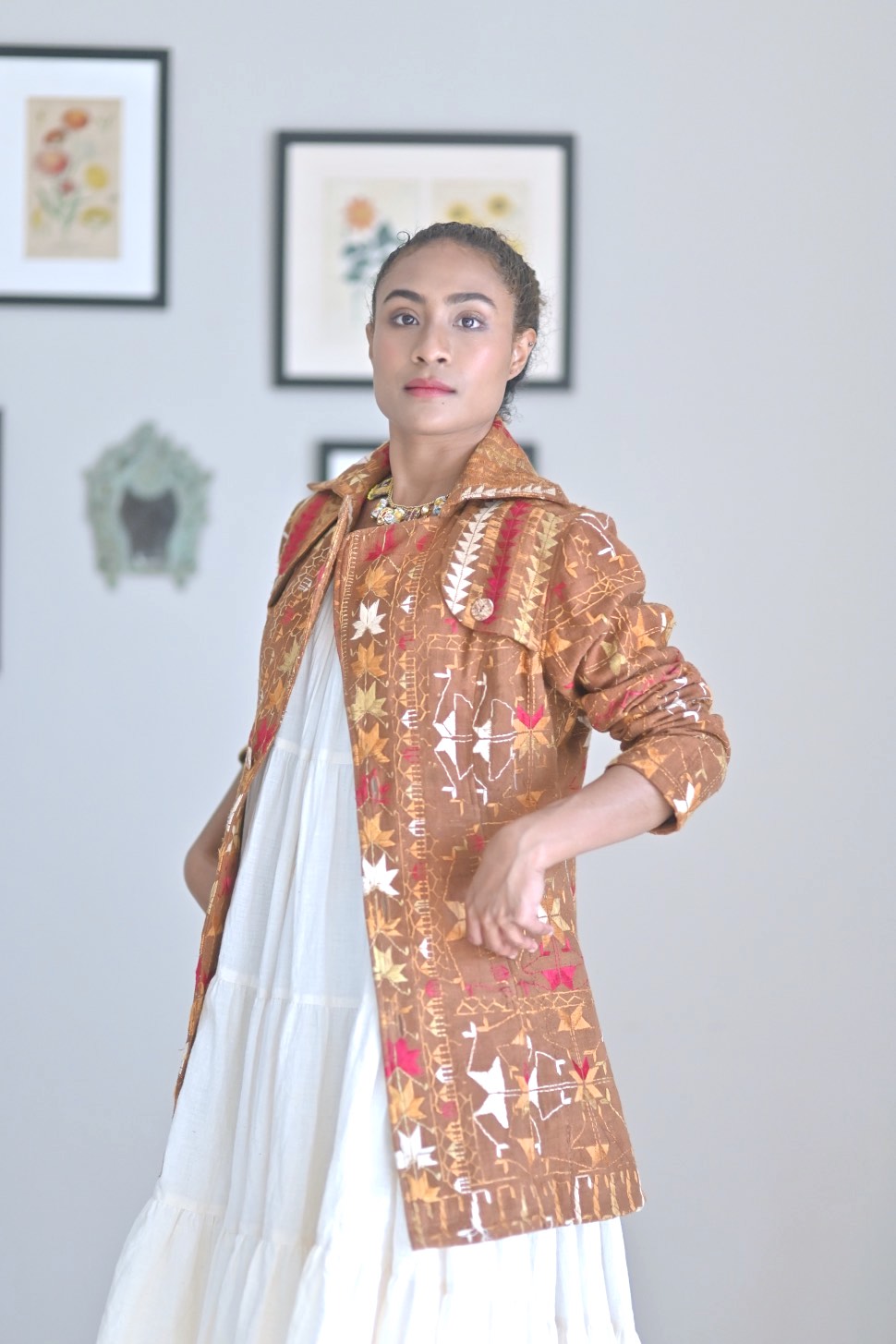 Inderjeet Kaur, Size Medium/Small Vintage Phulkari Trench Jacket, One of a Kind - kinchecom