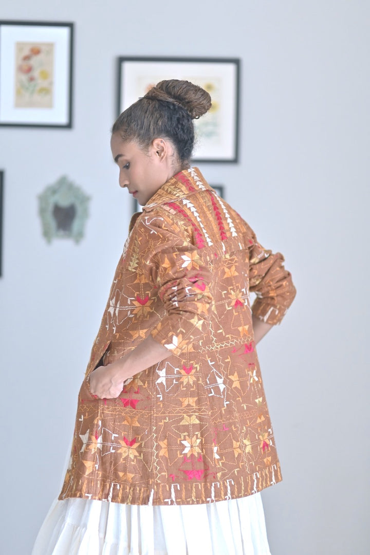 Inderjeet Kaur, Size Medium/Small Vintage Phulkari Trench Jacket, One of a Kind - kinchecom