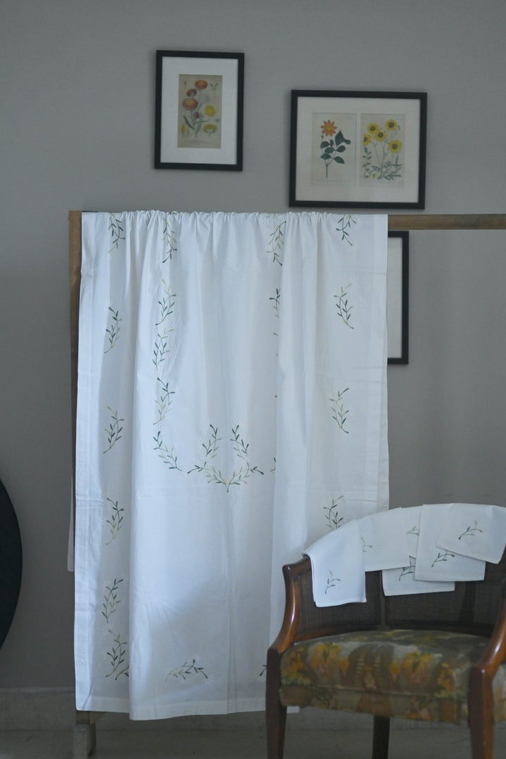 Hand Embroidered Yellow &amp; Green, Wine Patternl Embroidery,  96X60 Inches Tablecloth - kinchecom