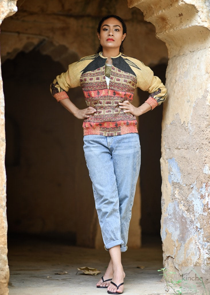 X-Small, Noemi Jacket in a beautiful Vintage Print, Slightly Quilted - kinchecom
