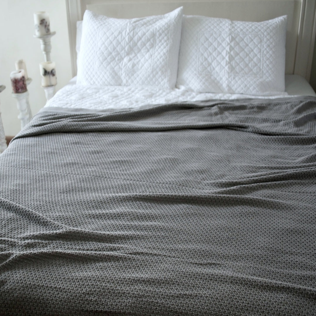 Apheleia, Pure Cotton Charcoal Blanket  102X92 Inches - kinchecom
